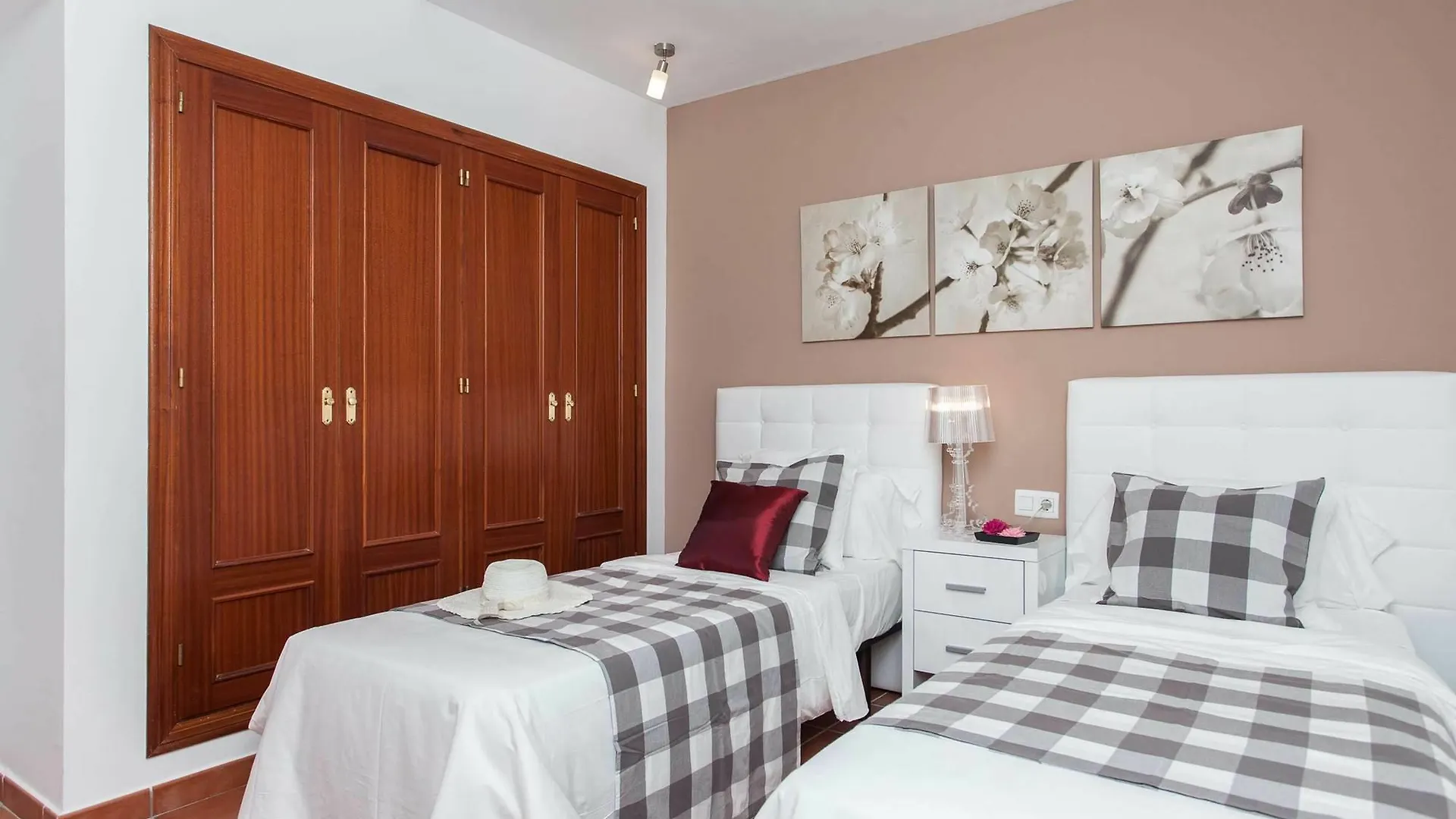 Badel Apartment كوراليهو إسبانيا